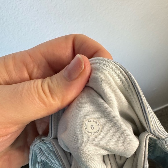 Lululemon Train Times Pant 25” - Picture 7 of 7